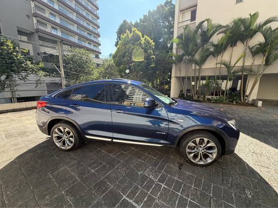 BMW X4 2.0 28I X LINE 4X4 16V TURBO GASOLINA 4P AUTOMÁTICO BMW X4 2.0 28I X LINE 4X4 16V TURBO GASOLINA 4P AUTOMÁTICO